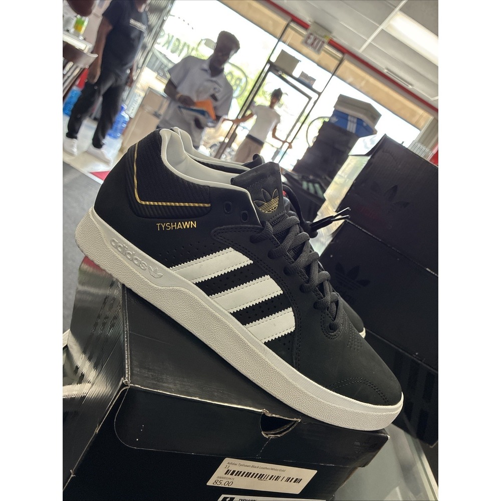 Adidas Skateboarding Tyshawn Low Black White Gold HQ2011 Mens 11